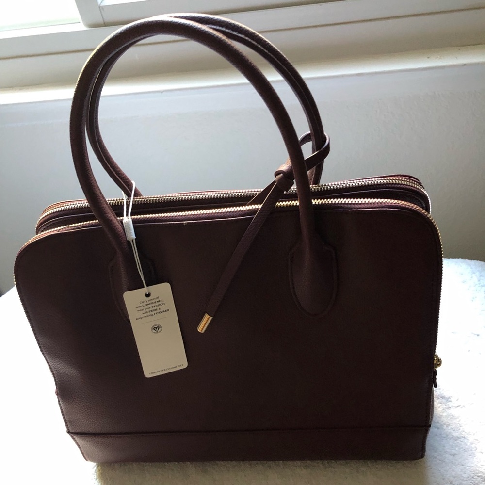 Hand bag